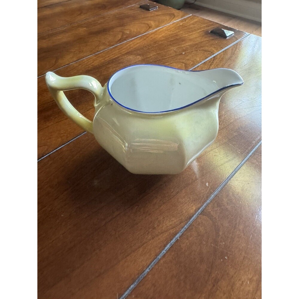 Z.S. & Co. Bavaria Creamer Vintage‎ Antique Pottery Porcelain